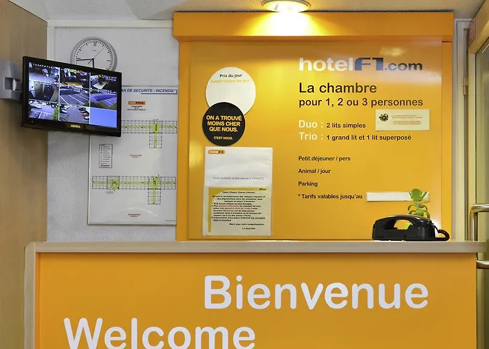 F1 Dunkerque Centre Saint Pol Sur Hotel 3*