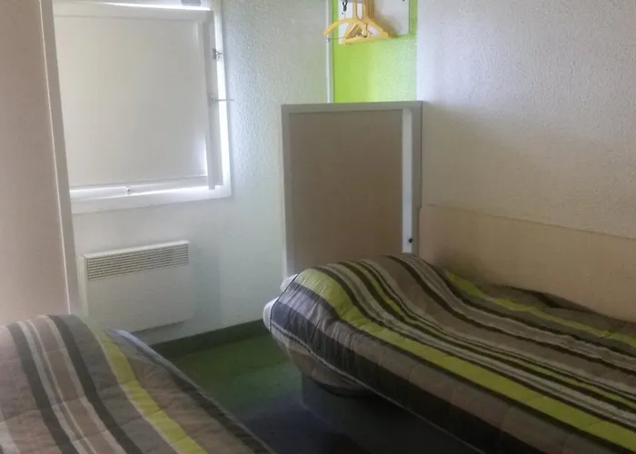 F1 Dunkerque Centre Saint Pol Sur 3*