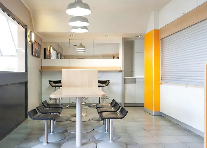 Hotel F1 Dunkerque Centre Saint Pol Sur 3*