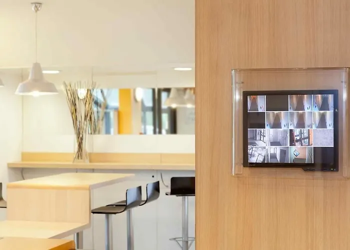 Hotel F1 Dunkerque Centre Saint Pol Sur 3*