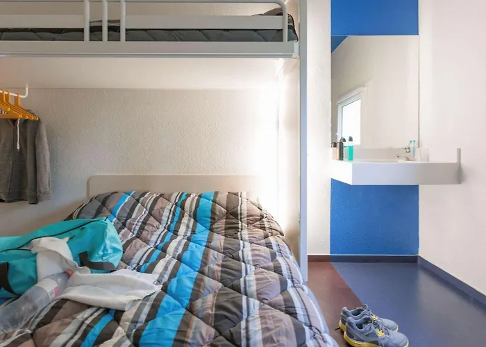 F1 Dunkerque Centre Saint Pol Sur Hotel Dunkirk